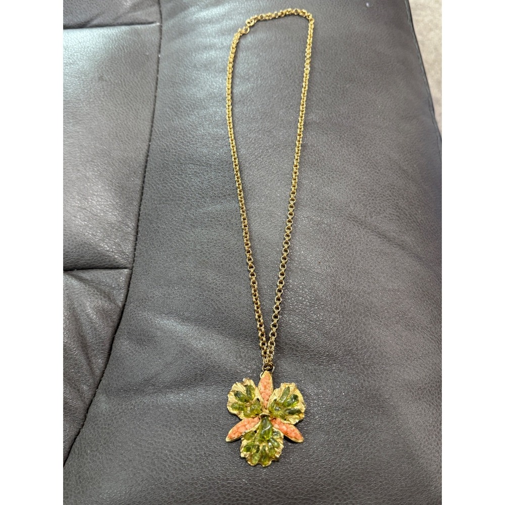 Vintage Gold Tone Orchid Flower Pendant‎ Necklace Green Peridot Pink Coral Style